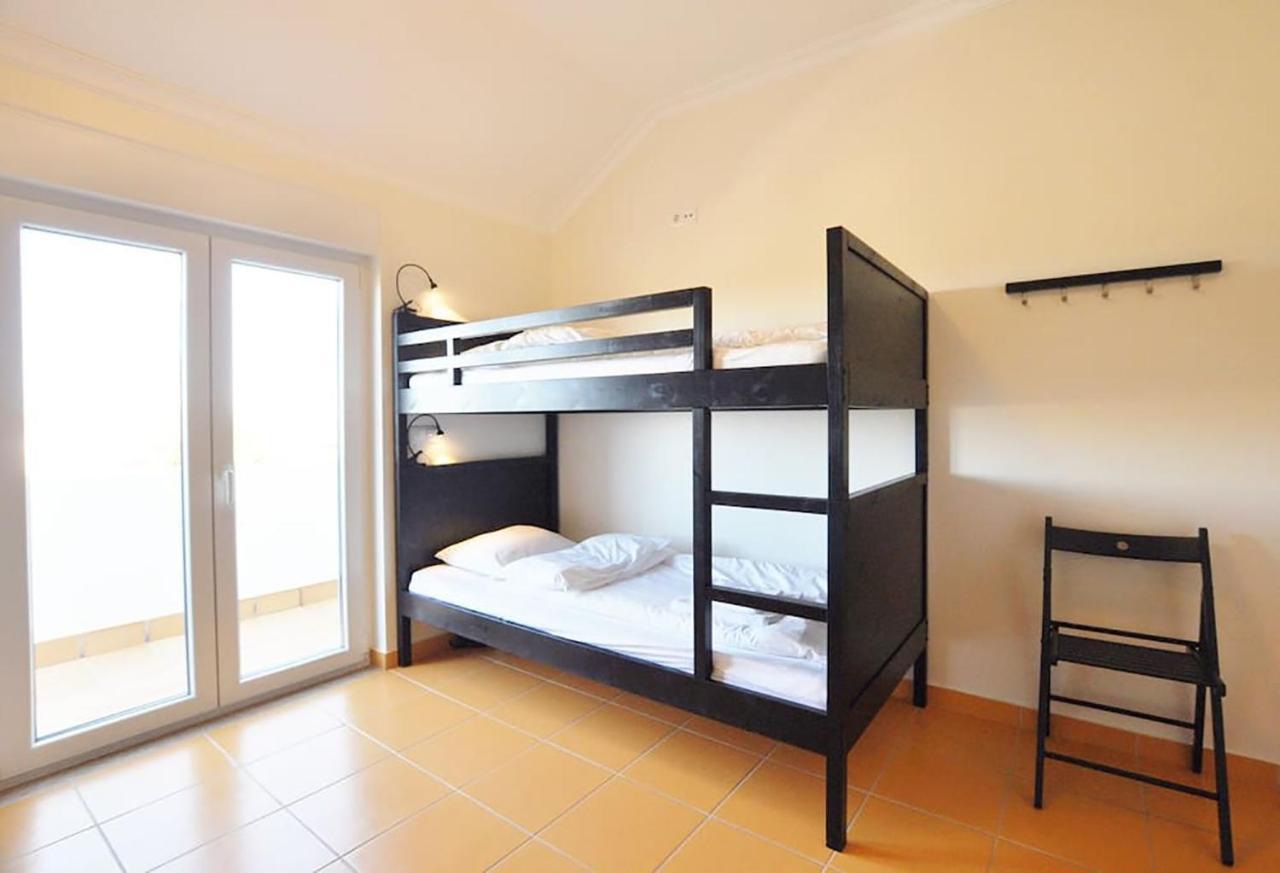 Casa Baleia - Praia E Piscina - 10 Pessoas Ferrel  Eksteriør billede